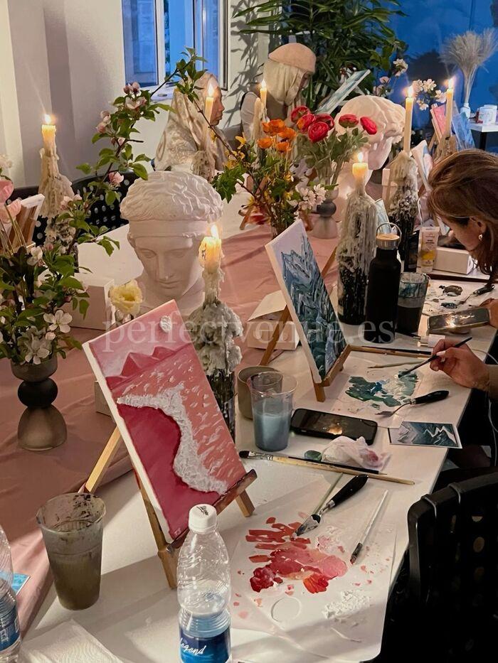 Workshops for friends in Madrid / Photo via Pinterest