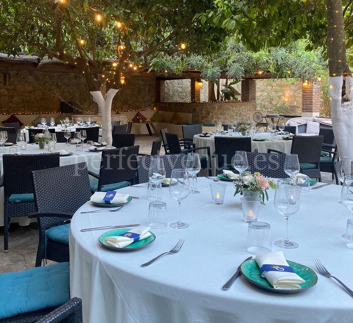 Restaurants to celebrate Valentine's Day in Marbella / Photo via Cascada Marbella