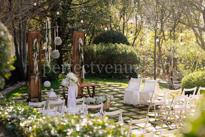 Finca para bodas en Igualada / Foto vía Perfect Venue
