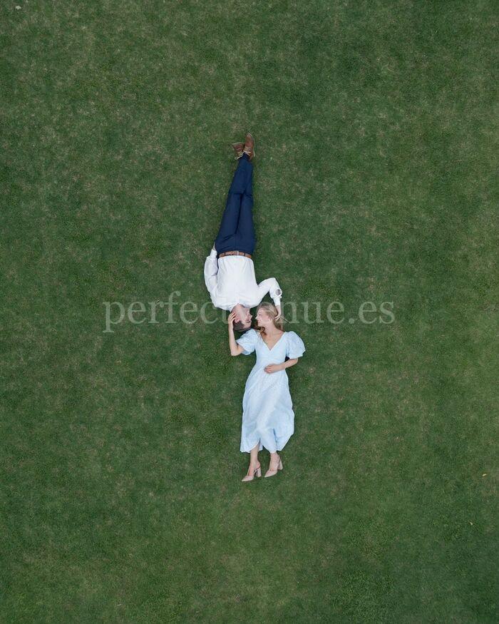 Drone marriage proposals / Photo via Maddi Renee Photography