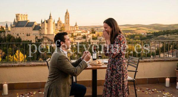 Marriage proposal in Segovia at the La Postal restaurant / Photo via Perfect Venue
