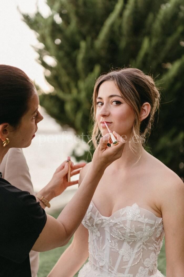Bridal makeup trends in 2027 / Photo via Natalia Ortiz Events