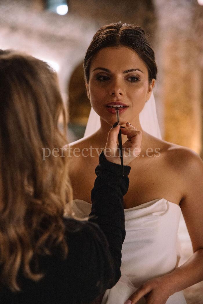 Bridal makeup trends in 2027 / Photo via Natalia Ortiz Events
