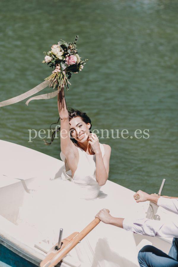 Romantic Boat Elopement in Spain - NataliaOrtizEvents