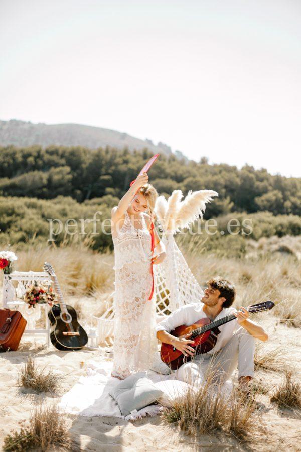 Romantic Boho Elopement in Mallorca Dunes : natalia ortiz events