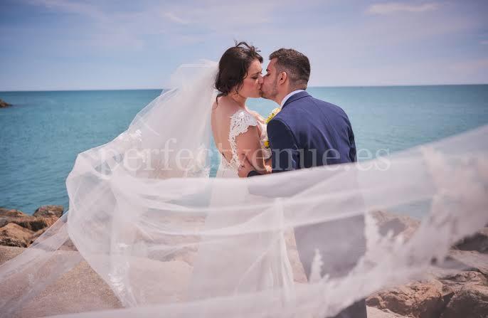 Fotógrafos de bodas en Alicante / Foto vía Perfect Venue