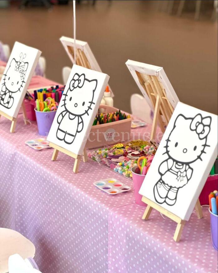 Canvas painting workshop for children / via Pinterest