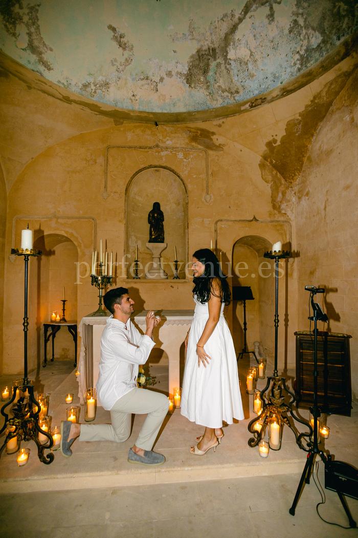 MARRIAGE PROPOSAL IN CAP ROCAT MALLORCA / Photo via NATALIA ORTIZ EVENTS