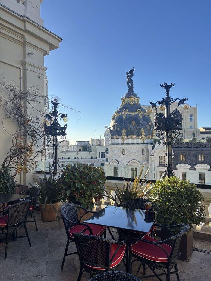 Luxury birthday in Madrid / Photo via Pinterest