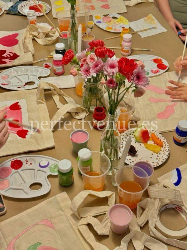 comunión con talleres en Madrid de bolsos / Foto via Pinterest