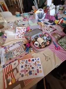 comunión con talleres en Madrid de diario personal / Foto via Pinterest