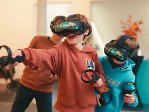 comunión con talleres en Madrid de realidad virtual / Foto via Pinterest