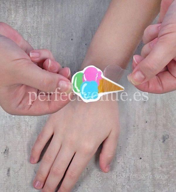 comunión con talleres en Madrid de tatuajes para niños / Foto via Pintereset