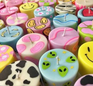 Taller de velas infantiles / Foto via Pinterest
