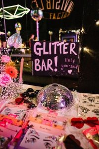 glitter bar en una comunión en Madrid / Foto via Pinterest
