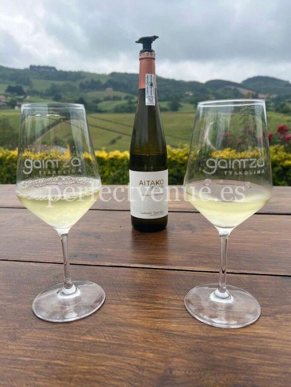 Marriage proposal in a spanish winery / Perfect Venue