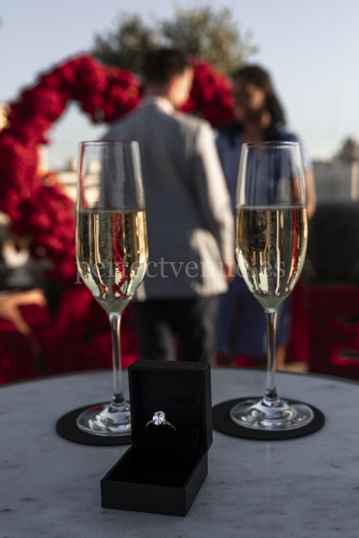 Pedida de mano en rooftop Madrid / Natalia Ortiz Events