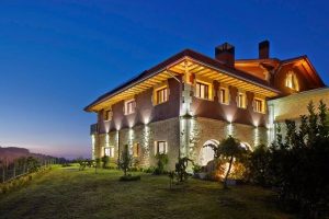 Marriage proposal in a spanish winery / Perfect Venue