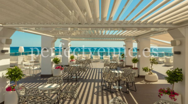 Marriage proposal in rooftop / Natalia Ortiz Events