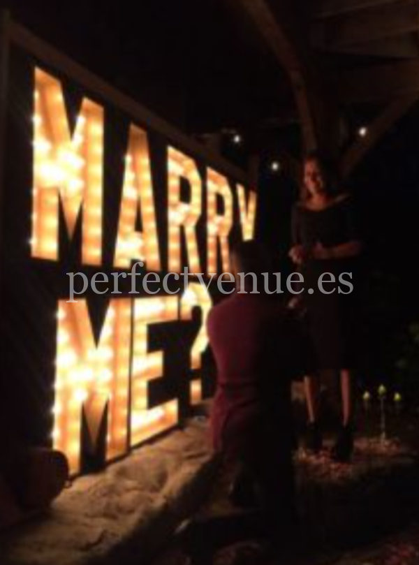 Letras Marry Me XXL / Perfect Venue