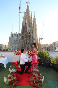 pedida de mano en Barcelona con vistas a la Sagrada Familia / Natalia Ortiz Events