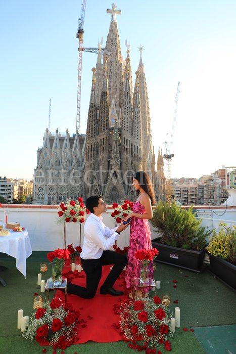 pedida de mano en Barcelona con vistas a la Sagrada Familia / Natalia Ortiz Events