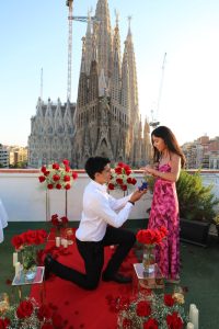 pedida de mano en Barcelona con vistas a la Sagrada Familia / Natalia Ortiz Events